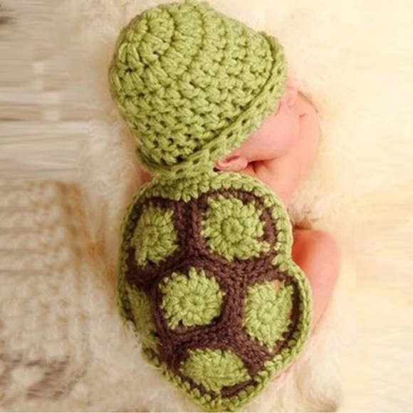 Adorable Ladybug & Turtle Crochet Baby Costume NB-3M Bundle=2 - Picture 2 of 9